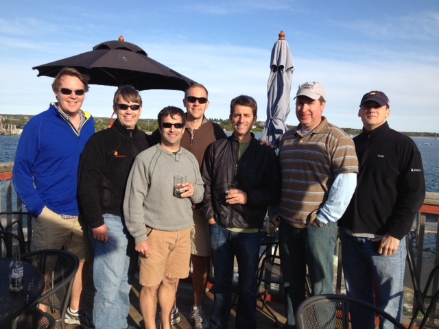 /images/pfpphotos/uploads/TF0132/TF0132.Gall.Fraid Knots Team Over Beers.jpg